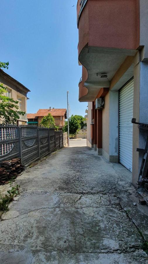 Marianas Guesthouse Obzor Εξωτερικό φωτογραφία