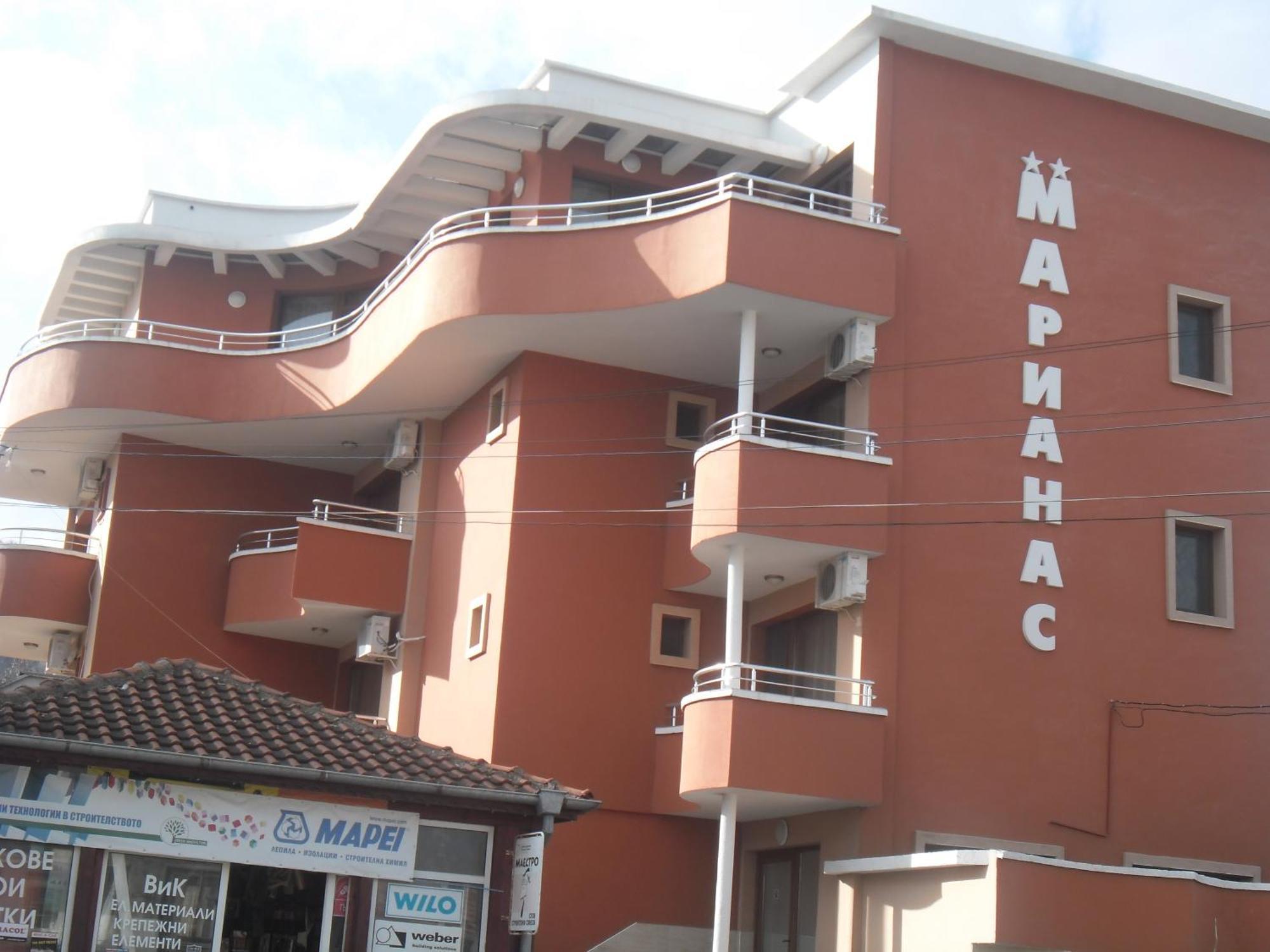 Marianas Guesthouse Obzor Εξωτερικό φωτογραφία
