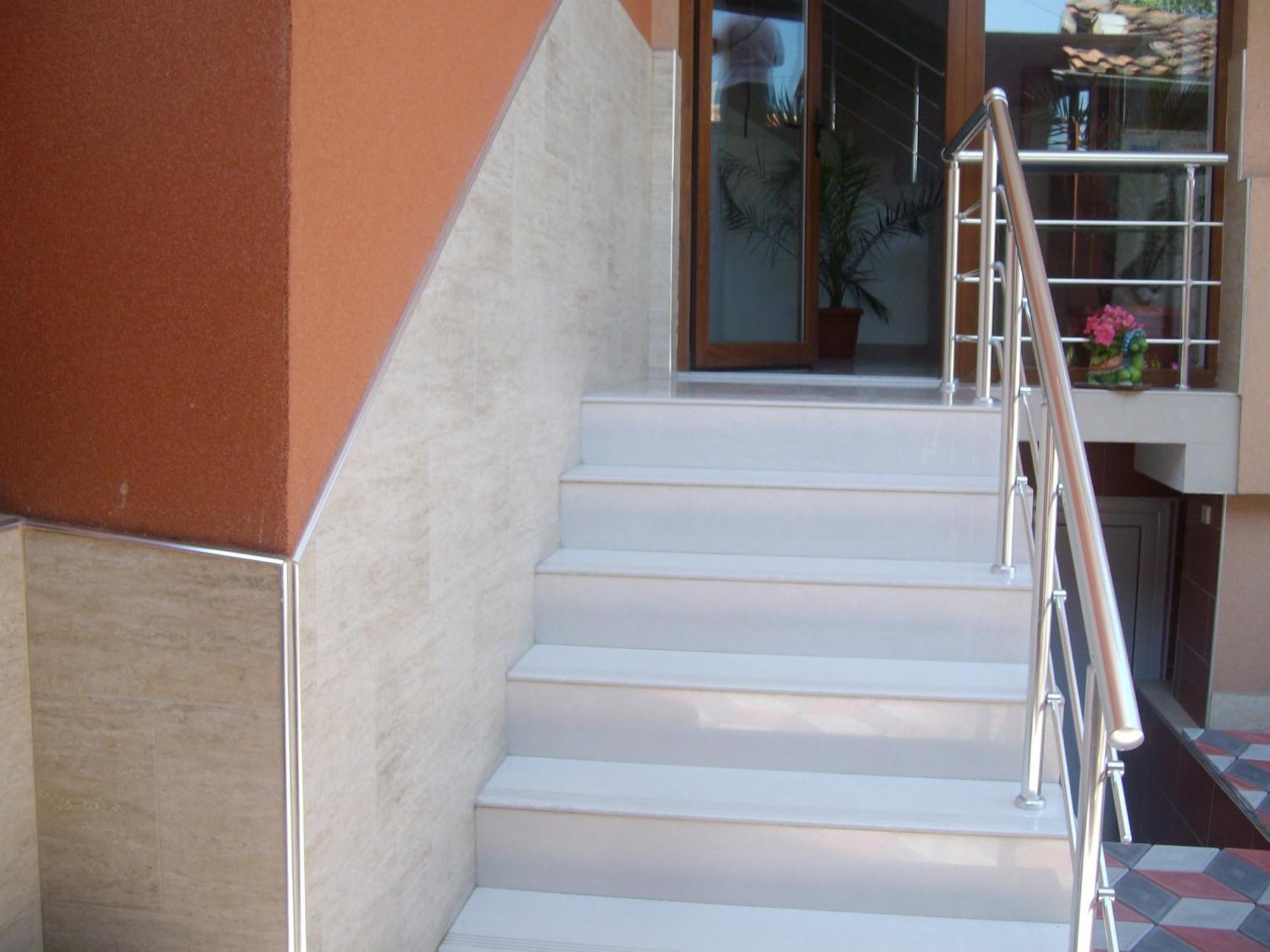 Marianas Guesthouse Obzor Εξωτερικό φωτογραφία