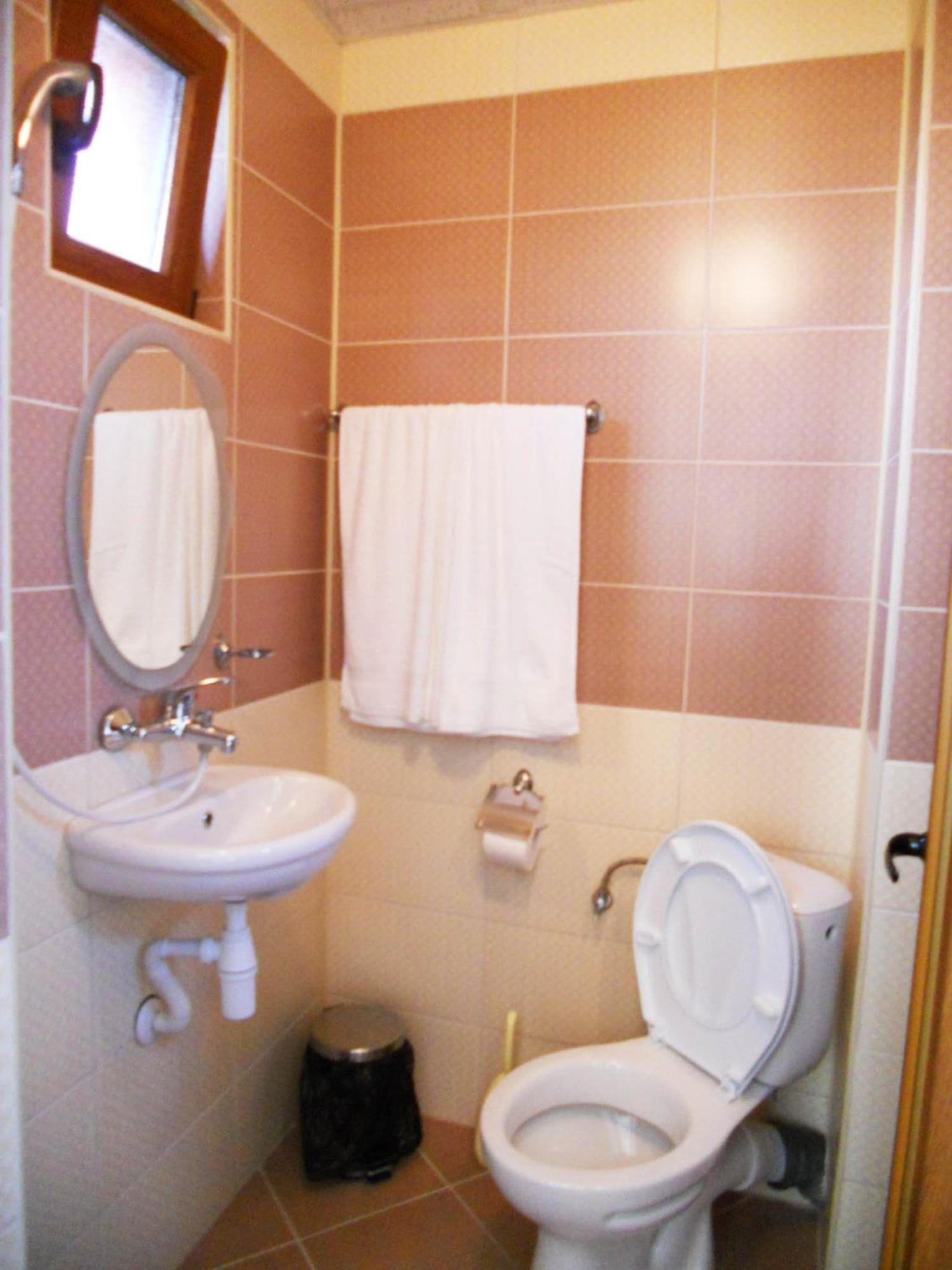 Marianas Guesthouse Obzor Εξωτερικό φωτογραφία