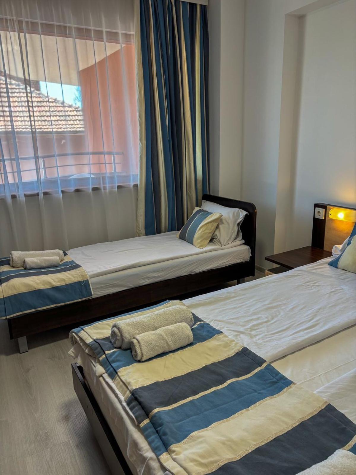 Marianas Guesthouse Obzor Εξωτερικό φωτογραφία